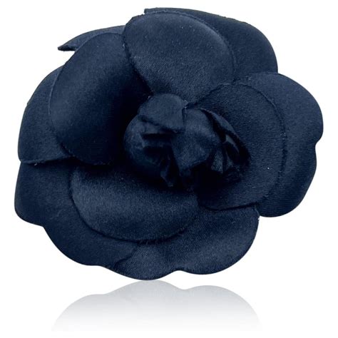 broche chanel fleur|chanel brooch second hand.